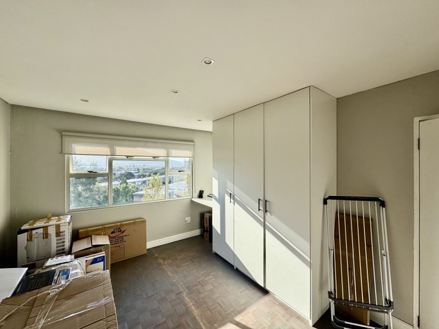 To Let 3 Bedroom Property for Rent in Claremont Western Cape